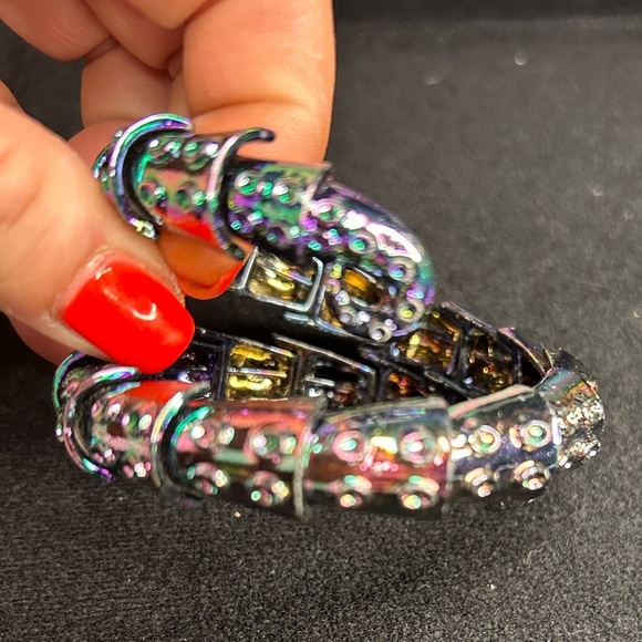 Unique-tentacle wrap bracelet- metallic Iradescent bracelet - Picture 3 of 3